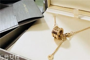 寶格麗彈簧項鏈怎么扣？寶格麗彈簧項鏈幾種扣法