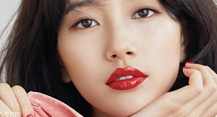 蘭蔻秀智色唇釉是什么色 蘭蔻秀智色唇釉試色 蘭蔻秀智色唇釉是什么色 蘭蔻秀智色唇釉試色