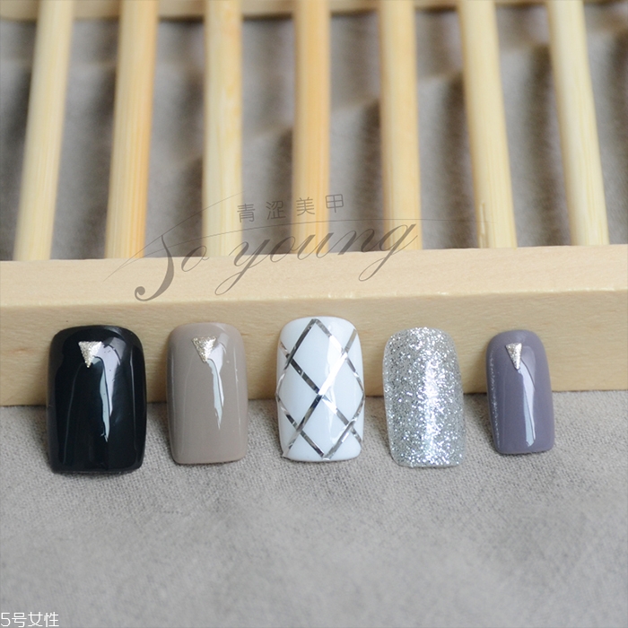 黑白灰美甲圖片 黑白灰三色漂亮美甲圖 黑白灰美甲圖片 黑白灰三色漂亮美甲圖