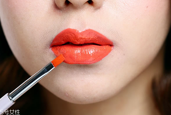 日常妝用什么顏色口紅 適合裸妝的口紅顏色推薦 日常妝用什么顏色口紅 適合裸妝的口紅顏色推薦