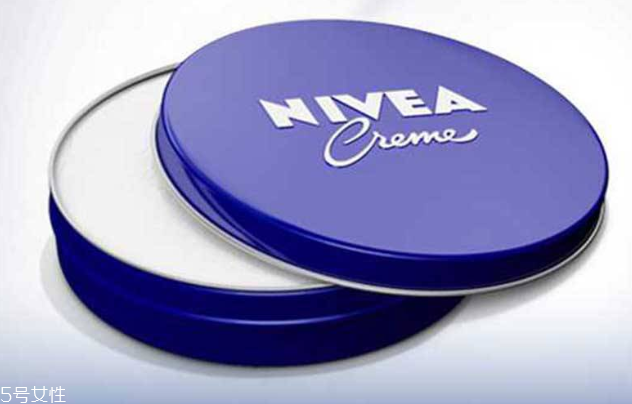 萬用霜主要成分是什么 萬用霜成分大解析 萬用霜主要成分是什么 萬用霜成分大解析