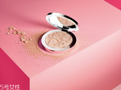 迪奧2018新品有哪些 迪奧2018新系列多少錢 迪奧2018新品有哪些 迪奧2018新系列多少錢