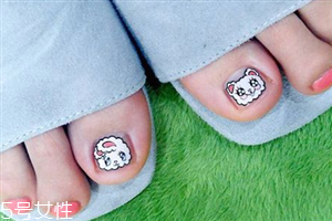2018腳趾美甲新款式 2018簡單款腳指甲美甲圖片 2018腳趾美甲新款式 2018簡單款腳指甲美甲圖片