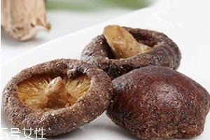 干香菇怎么洗才干凈 干香菇的清洗方法 干香菇怎么洗才干凈 干香菇的清洗方法