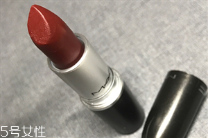 mac studded kiss適合黃皮嗎 mac studded kiss試色 mac studded kiss適合黃皮嗎 mac studded kiss試色