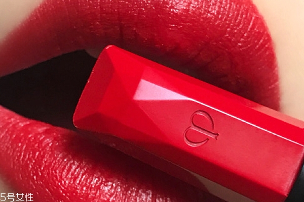 cpb雙生薔薇最火色號(hào)是哪個(gè) cpb薔薇瑰麗口紅熱賣色盤點(diǎn) cpb雙生薔薇最火色號(hào)是哪個(gè) cpb薔薇瑰麗口紅熱賣色盤點(diǎn)