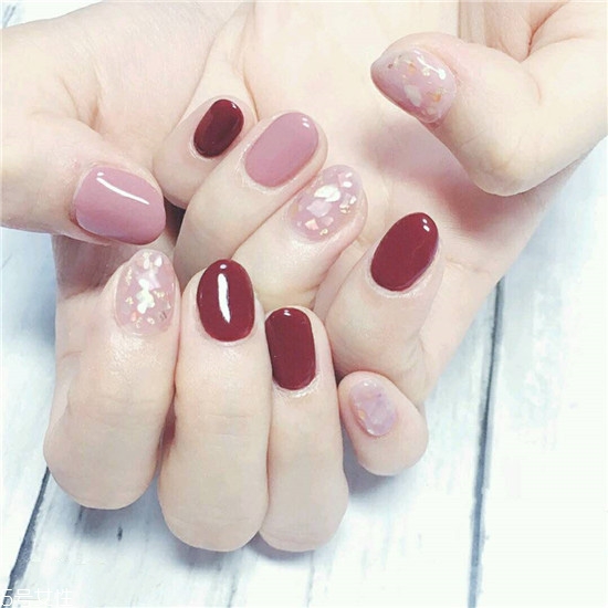 豆沙色美甲圖片大全 豆沙色美甲圖片2022新款式 豆沙色美甲圖片大全 豆沙色美甲圖片2022新款式