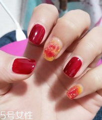 甲油膠一直照不干怎么回事 甲油膠照不干怎么解決 甲油膠一直照不干怎么回事 甲油膠照不干怎么解決