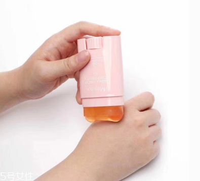 jm防曬棒是物理防曬還是化學(xué)防曬 jm防曬棒使用心得 jm防曬棒是物理防曬還是化學(xué)防曬 jm防曬棒使用心得