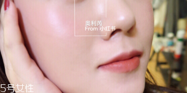 hourglass高光粉餅多少錢(qián) hourglass高光粉餅使用技巧