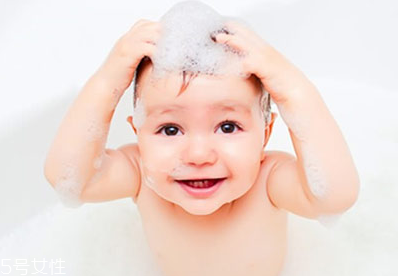 頭上長痘痘怎么辦 快速去痘痘小竅門 頭上長痘痘怎么辦 快速去痘痘小竅門