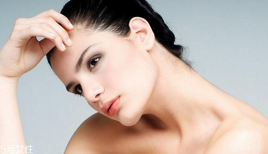 春天臉上長(zhǎng)痘痘怎么辦 臉上長(zhǎng)痘痘是什么原因 春天臉上長(zhǎng)痘痘怎么辦 臉上長(zhǎng)痘痘是什么原因