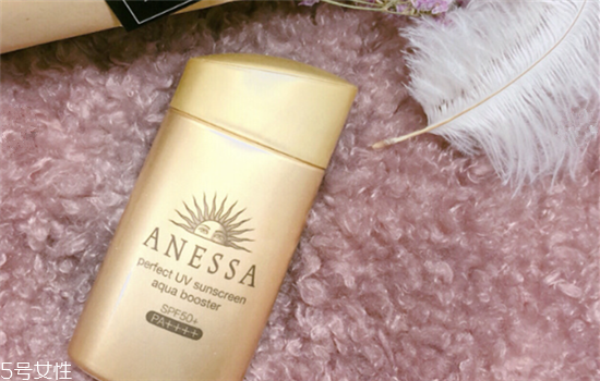 2018安耐曬新款要卸妝嗎 2018安耐曬成分有哪些變化 2018安耐曬新款要卸妝嗎 2018安耐曬成分有哪些變化