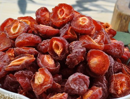 半梅孕婦可以吃嗎 半梅什么樣人群不能吃 半梅孕婦可以吃嗎 半梅什么樣人群不能吃