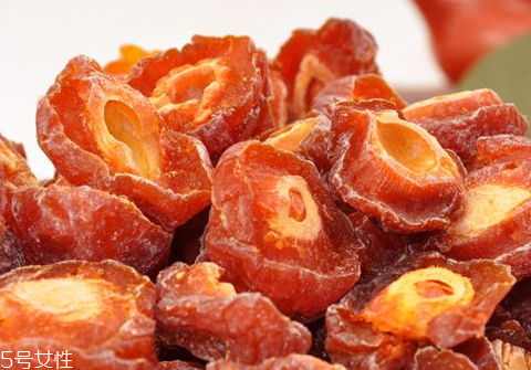 半邊梅的熱量是多少 半邊梅吃了會胖嗎 半邊梅的熱量是多少 半邊梅吃了會胖嗎