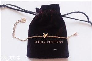 手鏈和手鐲能同時(shí)戴嗎？手鏈和手鐲一起戴好嗎