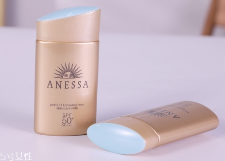 2018安耐曬日本價(jià)格 2018安耐曬60ml和90ml價(jià)格表 2018安耐曬日本價(jià)格 2018安耐曬60ml和90ml價(jià)格表