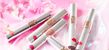 圣羅蘭2018新款鏡面唇蜜真假辨別 9個步驟來驗真假 圣羅蘭2018新款鏡面唇蜜真假辨別 9個步驟來驗真假