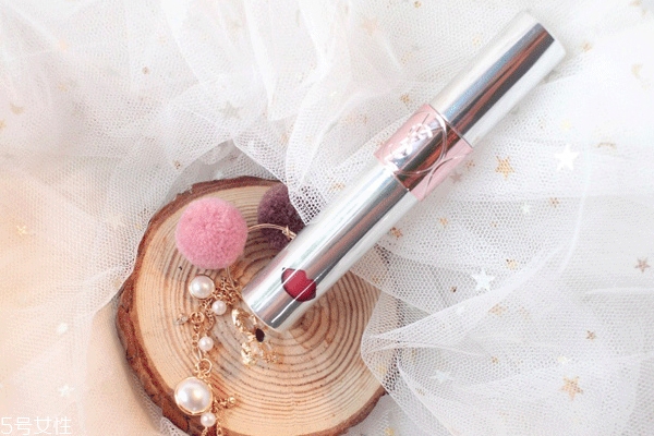 圣羅蘭2018新款鏡面唇蜜真假辨別 9個步驟來驗真假 圣羅蘭2018新款鏡面唇蜜真假辨別 9個步驟來驗真假