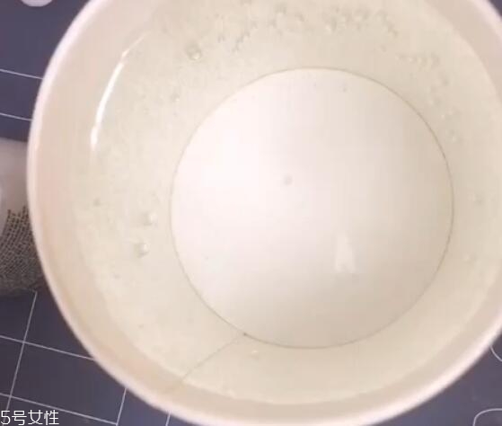 陶釉美甲怎么做 陶釉紋理美甲教程 陶釉美甲怎么做 陶釉紋理美甲教程