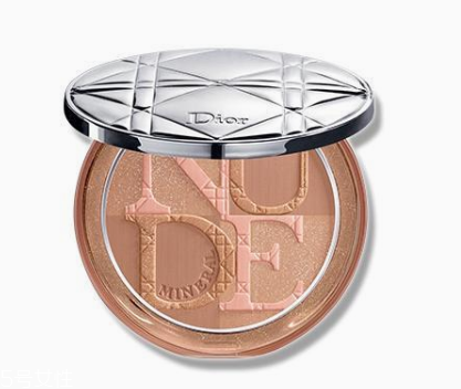 藍(lán)色眼影哪個牌子好 藍(lán)色眼影2018新品盤點(diǎn)