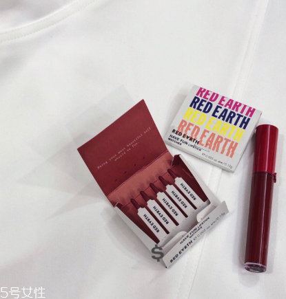 red earth紅地球火柴盒口紅多少錢 紅地球火柴盒口紅價格 red earth紅地球火柴盒口紅多少錢 紅地球火柴盒口紅價格