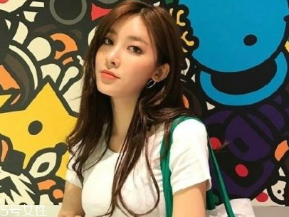 留什么發(fā)型顯年輕洋氣 30歲的女人適合什么發(fā)型圖片 留什么發(fā)型顯年輕洋氣 30歲的女人適合什么發(fā)型圖片