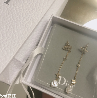 耳環(huán)可以帶上飛機(jī)嗎？耳環(huán)能不能帶上飛機(jī)