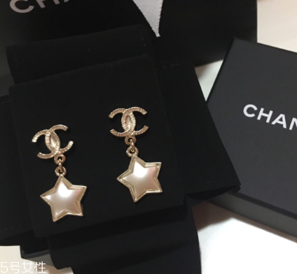 耳環(huán)可以用白酒消毒嗎？耳環(huán)消毒能用白酒嗎