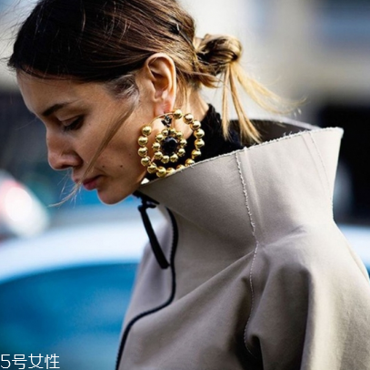 耳環(huán)需要每天取下來嗎？耳環(huán)每天都要取下來嗎
