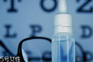 眼藥水什么時候滴最好？滴眼藥水的最佳時間