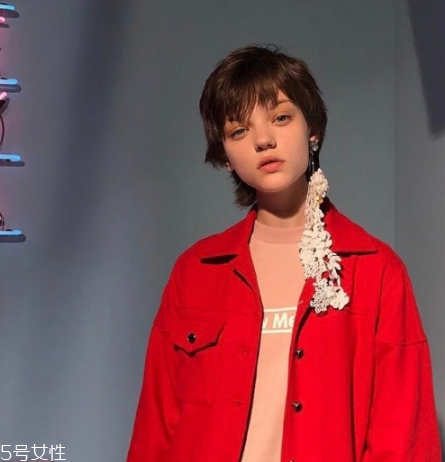 耳環(huán)耳塞掉了怎么辦？耳環(huán)的耳塞掉了怎么處理