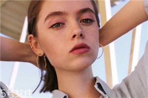 耳環(huán)容易掉怎么辦？耳環(huán)容易松怎么辦？