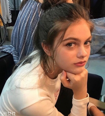 耳環(huán)太重了怎么辦？耳環(huán)太重的危害