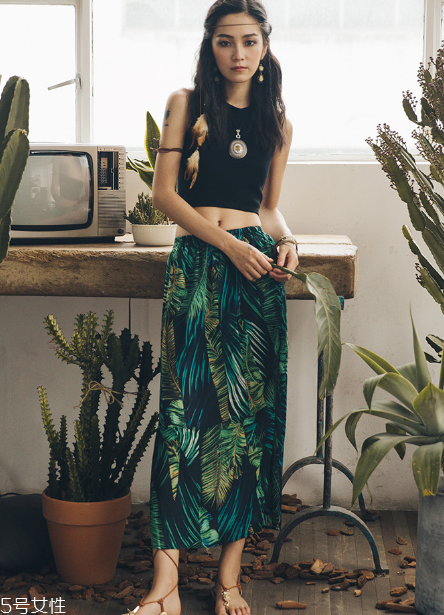 什么樣的裙子顯腿長(zhǎng)？顯腿長(zhǎng)的裙子款式推薦