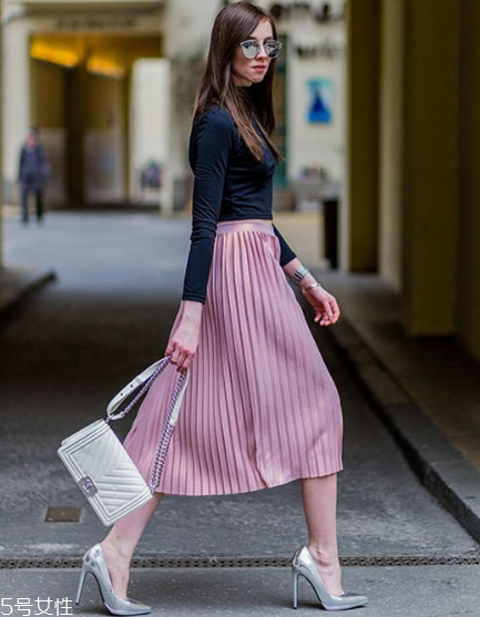 什么樣的裙子顯腿長(zhǎng)？顯腿長(zhǎng)的裙子款式推薦