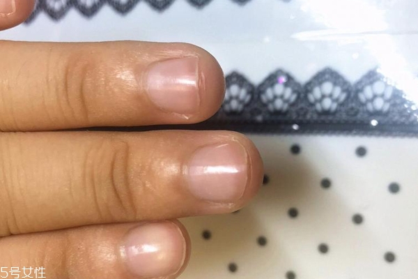 短指甲怎么上色？短指甲上色詳細(xì)步驟