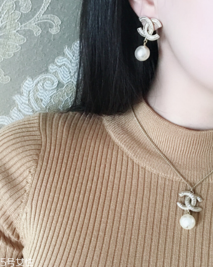 耳環(huán)什么材質(zhì)好？耳環(huán)常見材質(zhì)