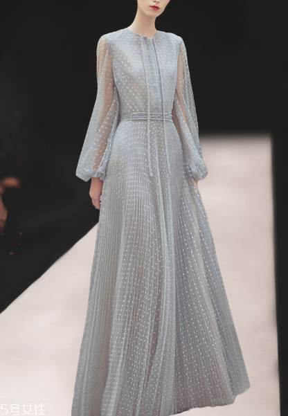 女生怎么穿搭更有氣場？女生氣場型穿搭推薦