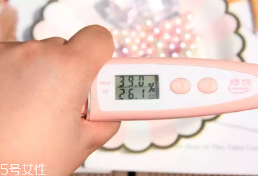 索菲娜藍(lán)小花防曬黑嗎？索菲娜藍(lán)小花適合年齡