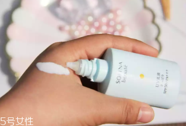 索菲娜藍(lán)小花防曬黑嗎？索菲娜藍(lán)小花適合年齡