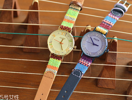 女生戴什么手表好看？適合女生戴的手表款式