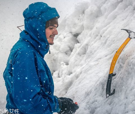 始祖鳥是奢侈品嗎？始祖鳥算不算奢侈品