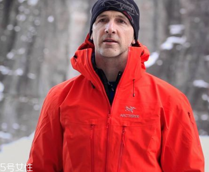 始祖鳥為什么那么貴？始祖鳥貴的原因