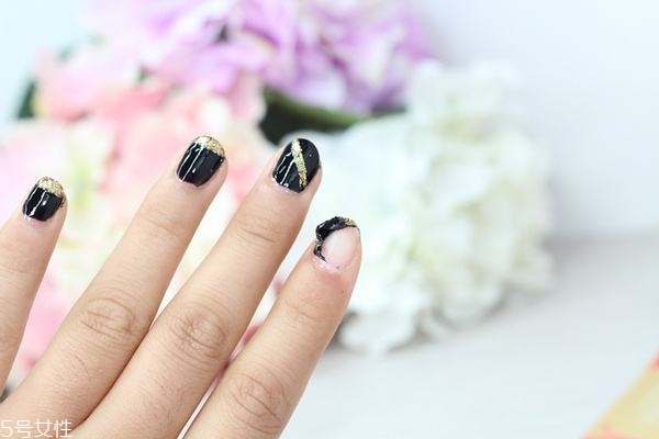 牙膏可以卸甲嗎？牙膏卸甲的具體操作步驟