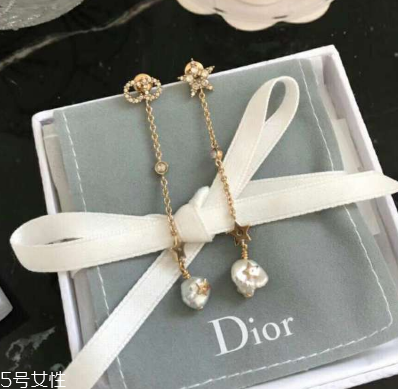 耳環(huán)發(fā)黑怎么辦？耳環(huán)發(fā)黑處理方法