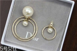 耳環(huán)后面的扣叫什么？耳環(huán)背后的扣叫法