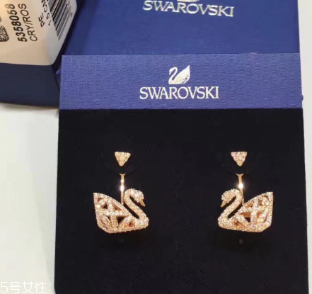 耳環(huán)和耳釘有什么區(qū)別？耳環(huán)和耳釘區(qū)別介紹