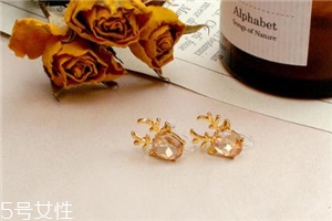 耳夾對(duì)耳朵有傷害嗎？耳夾會(huì)傷害耳朵嗎