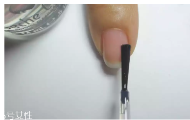 白糖美甲怎么做 糖果色小清新美甲教程 白糖美甲怎么做 糖果色小清新美甲教程